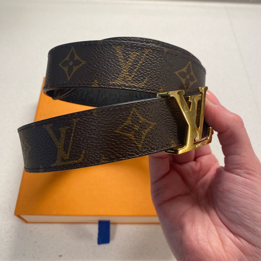 Louis Vuitton Black Womens Belt with Gold Buckle - Picture 6 of 7